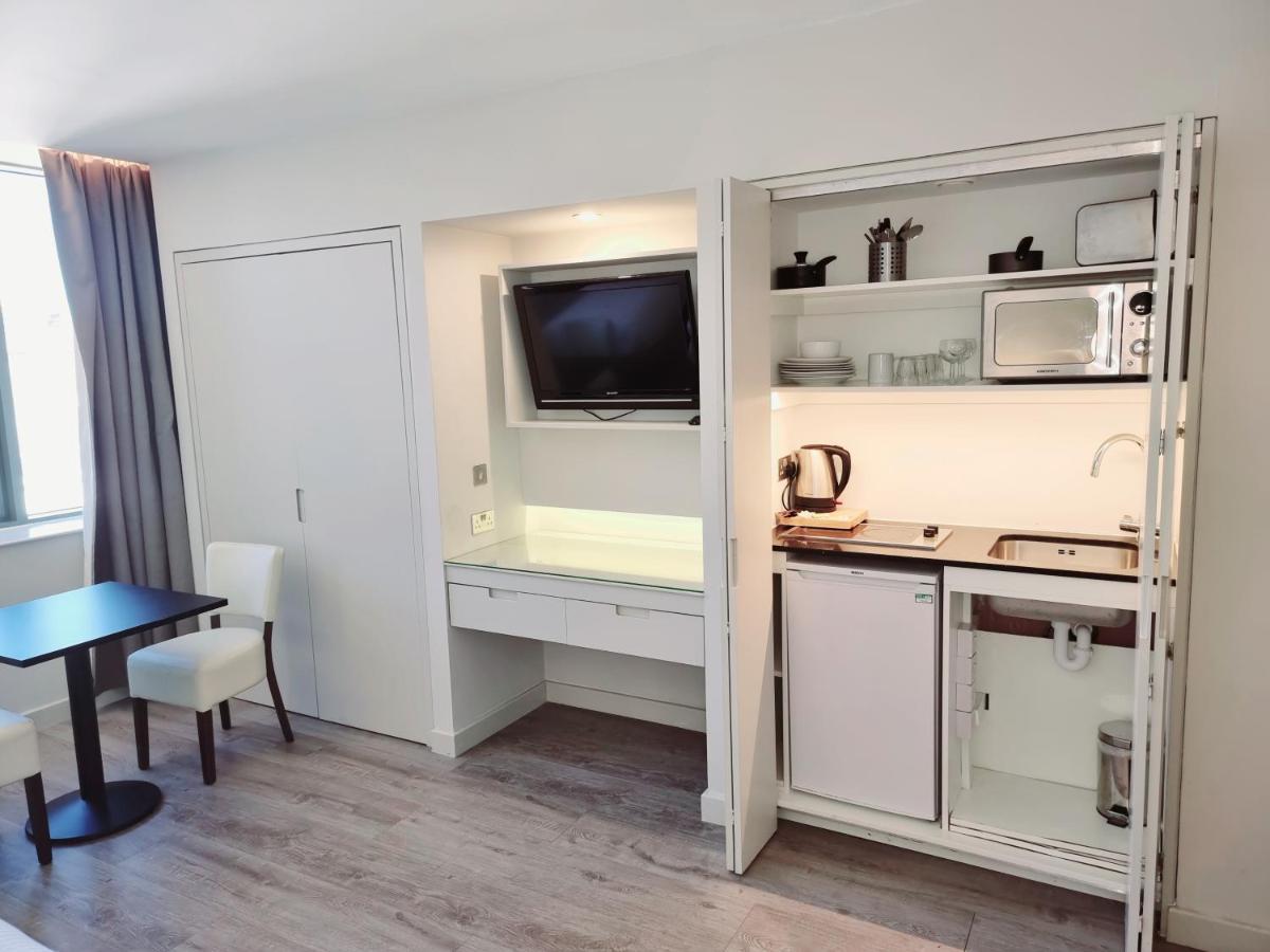 Axiom Park Hotel Λονδίνο Εξωτερικό φωτογραφία