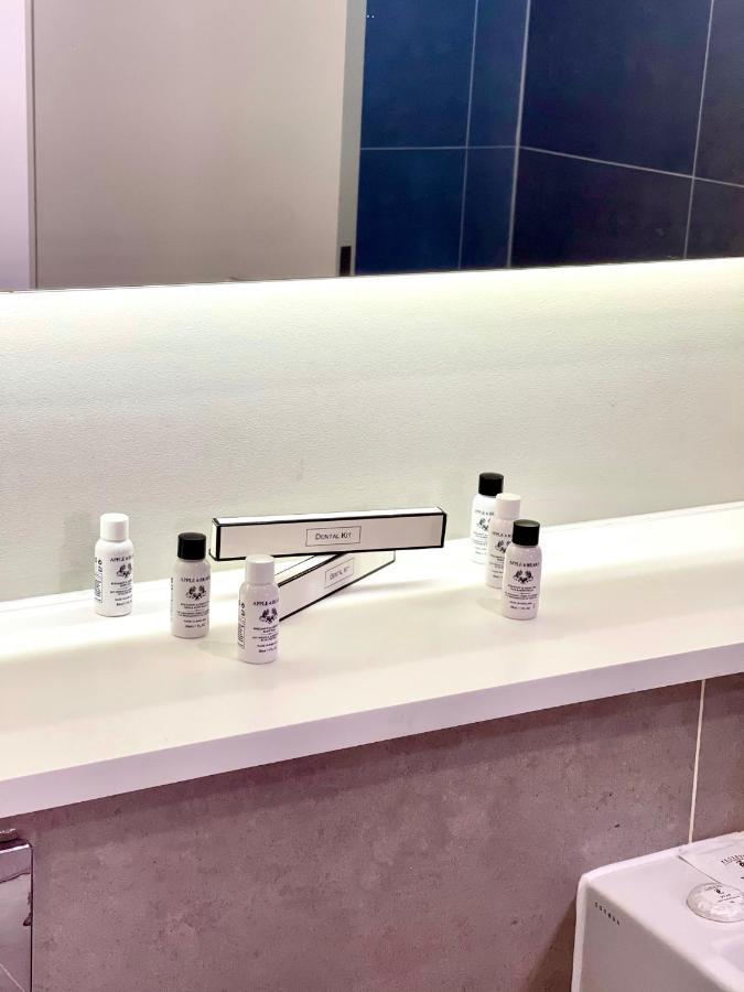 Axiom Park Hotel Λονδίνο Εξωτερικό φωτογραφία