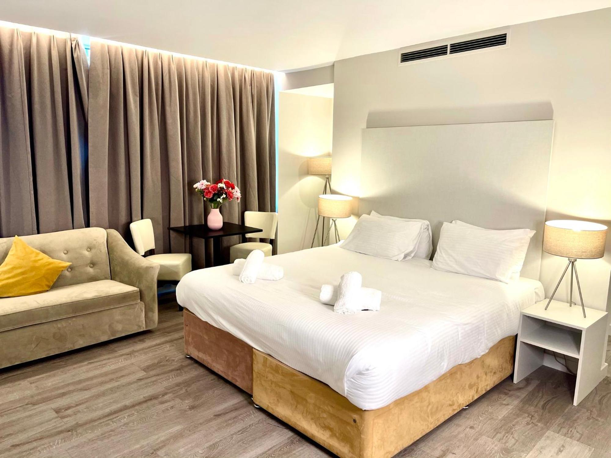 Axiom Park Hotel Λονδίνο Εξωτερικό φωτογραφία