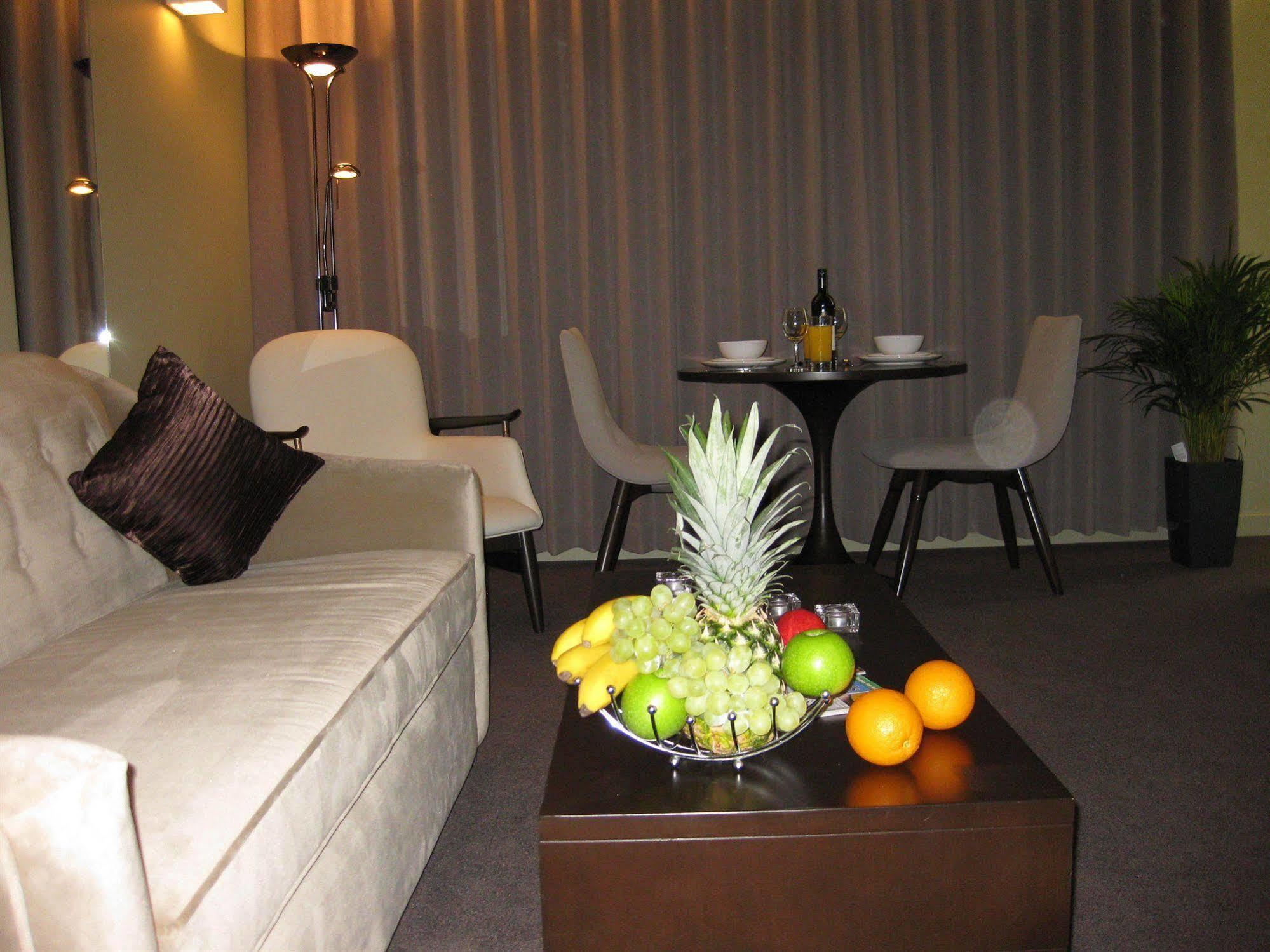 Axiom Park Hotel Λονδίνο Εξωτερικό φωτογραφία