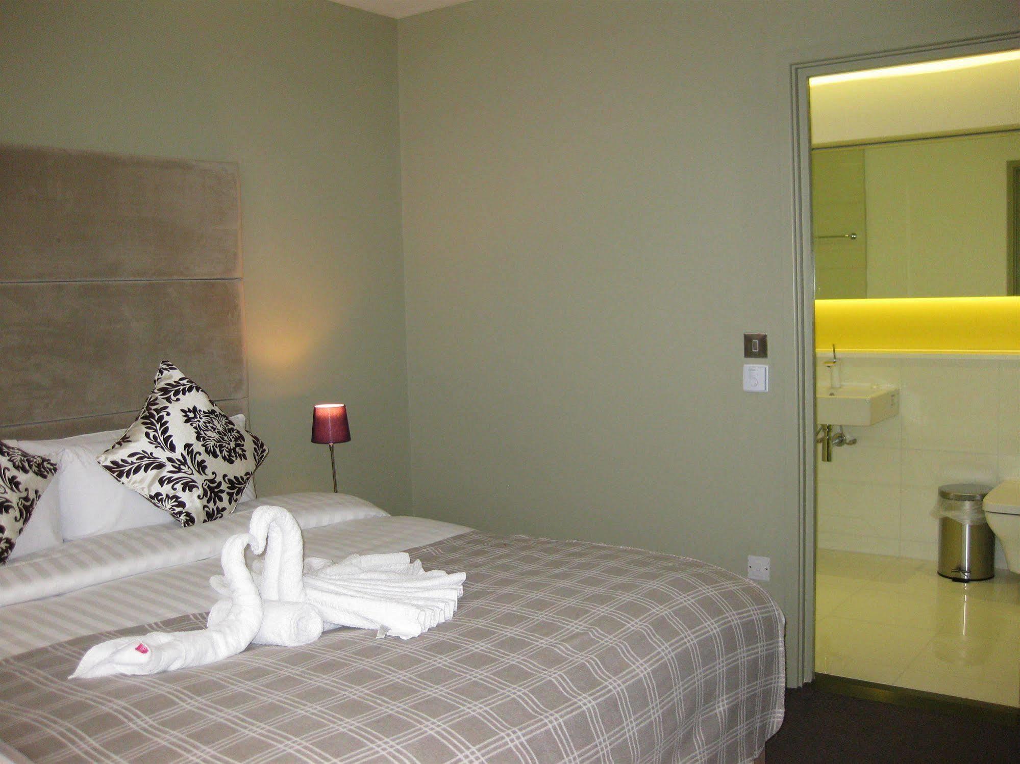 Axiom Park Hotel Λονδίνο Εξωτερικό φωτογραφία